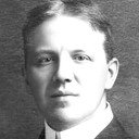 Edward Metcalf als Hennessey
