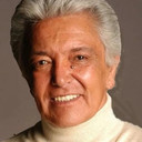 Alberto Vázquez als Victor