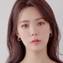 Park Soo-young als Min-ah