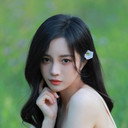 田熙雯 als Qiang Wei
