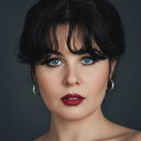 Fatma Girik als Iraz