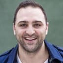 Michael Kotsohilis als Ali