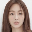 금새록 als Naoko Oyama