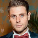 Артур Логай als Val