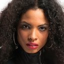 Carla Gonzales-Mogaburu als Cafe Waitress