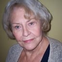 Maggie Sullivun als Grandmother