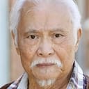 Bert Matias als Korean Pharmacist