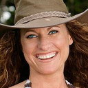 Jerri Manthey als Sandra Crescent