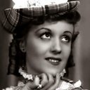 Irma Córdoba als Camila Peña