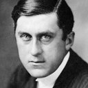 True Boardman als Radio Announcer (uncredited)