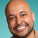 Frankie Quiñones als Luis
