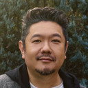 Eric Bauza als Dino (voice)