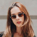 Sarinya Olsson als Nan