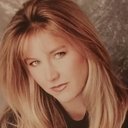 Allison Barron als Helen
