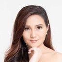 Gladys Reyes als Beth