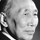 Jigmiddorj Buuch als Guen Baatar