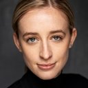 Millie Van Kol als Sierra