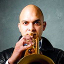 Irvin Mayfield als Self