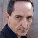 Antonio Rampino als Maître d'