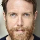 Paul Boichat als England Customs Officer
