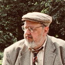 Dennis Hanley als John