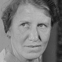 Edith Baumann als Self (archive footage)