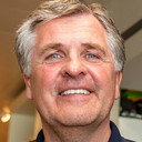 Jan Mølby als Self