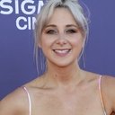 Victoria Fratz Fradkin als Jenny