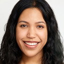 Alana Walker als Jane