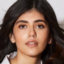 Sanjana Sanghi als Kizie Basu