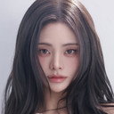 Kelly Kim als Self - Contestant