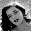 Debra Paget als Molly LaRochelle