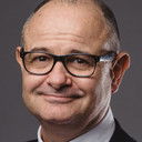 Riccardo Magherini als cliente nel negozio di loredana