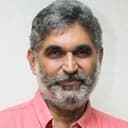 Suresh Chandra Menon als Brig. Sundarrajan, Akshara's Father