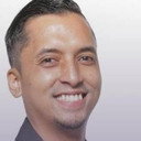 Kamal Rasyid als Youtuber Warna-Warni