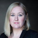 Amy Leigh-Matthews als Annie