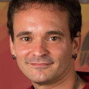 Carlos Bernardino als Miguel Ángel (Escolta)