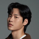 윤지온 als Kang Dan-ho