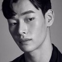 Min Hyo-gi als Kang Min Jae