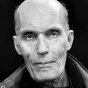 Carel Struycken als Mr. Burke