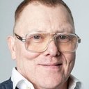 Jón Gnarr als Crazy Radio Caller