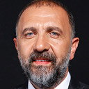 Ertuğrul Postoğlu als İshak Paşa