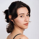 Victoria Gulisano als Hermana