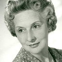 Dulcie Bowman als Old Lady