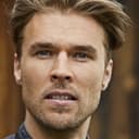 Anton Korppi-Tommola als Bryce McAvoy