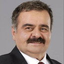 Rafi Emeksiz als Lawyer / Avukat Hüseyin Hikmet