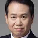 송창규 als Apartment Security Guard
