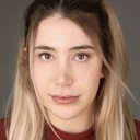 Emma Raimi als Emerald City Citizen