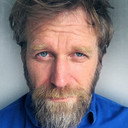 Tony Law als Tard Windfarm