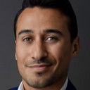 Conrad de la Torres III als Guy 2